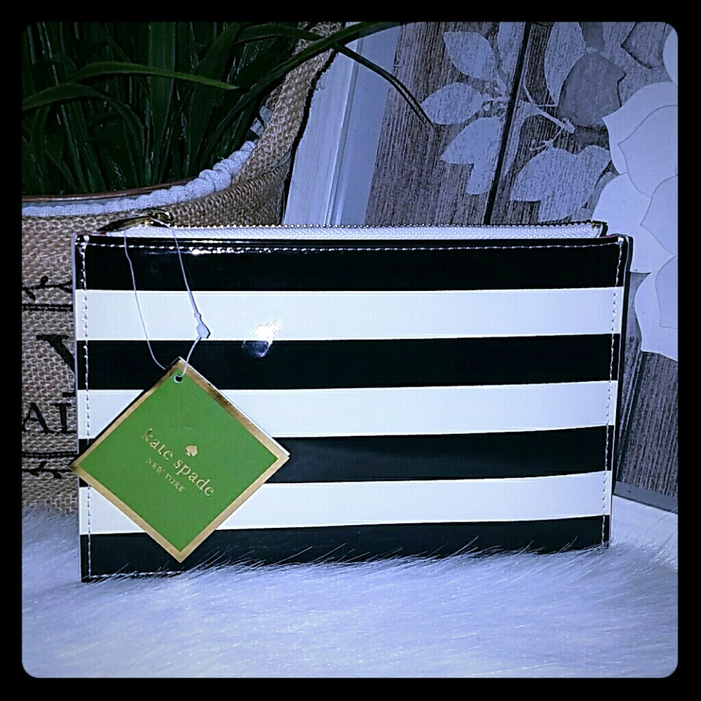 Kate spade pouch bag